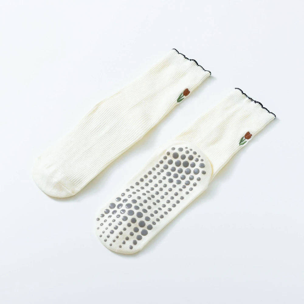 Elegant Embroidered Flower Non-Slip Yoga & Pilates Socks
