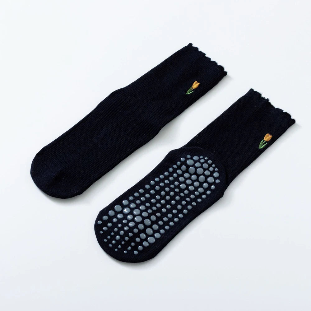 Elegant Embroidered Flower Non-Slip Yoga & Pilates Socks