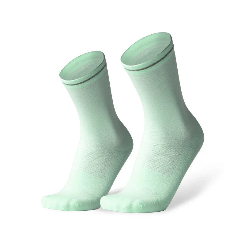 Women’s Knee-High Compression Sports Socks for Running and Hiking